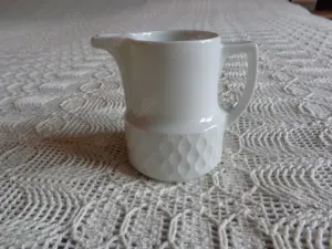 Vintage - Hausrat - Milchkännchen, weiß, Porzellan