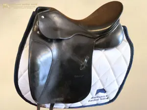 Passier Hubertus Schmidt Dressursattel 17,0" | PLUS KISSEN
