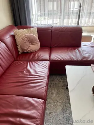 Rotes Sofa zum verschenken