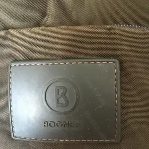 Bogner Designer Rucksack, dunkelbraun, sehr gut erhalten, sauber, mit vielen Taschen. 
