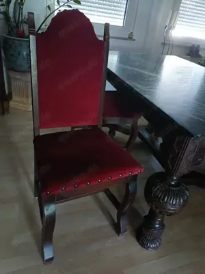 Antiker Eßzimmertisch + 4 Stühle