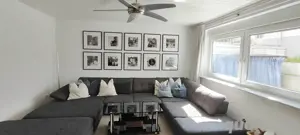 XXL Couch mit Stauraum, verstellbarer Rückenlehne & Kopfstützen