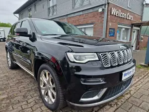 Jeep Grand Cherokee 3.0 CRD Summit PANO/ACC/AHK/1.HD