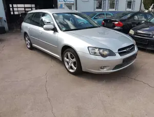 Subaru Legacy Legacy Kombi 2.5 4WD