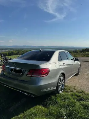 Mercedes-Benz E 350 Bild 3