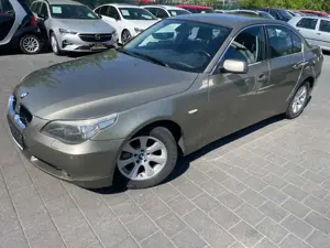 BMW 525 E60*525i*5ER*PDC*NAVI*8FACH