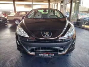 Peugeot 308 CC Cabrio-Coupe Platinum Bild 2