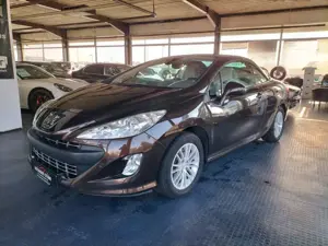 Peugeot 308 CC Cabrio-Coupe Platinum Bild 3