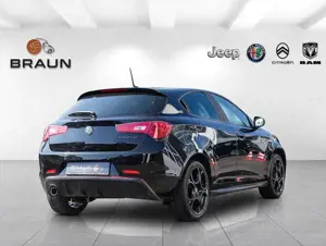 Alfa Romeo Giulietta 1.4 TB 16V Sprint-Edition Navi Xenon Bild 3