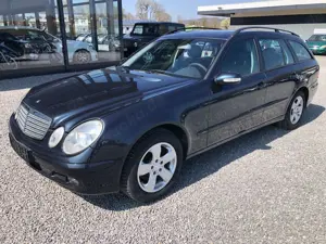 Mercedes-Benz E 220 CDI T CLASSIC*AHK*GSHD*SHZ*Kindersitze*1.Hand*