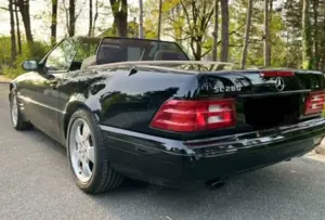 Mercedes-Benz SL 280 SL 280 Spezial Edition Bild 2