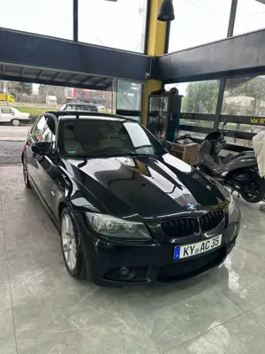 BMW 330 330d xDrive DPF Aut.