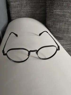 Brille aus Titan schwarz matt - neu !