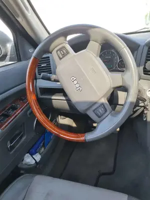 Jeep Grand Cherokee 3.0 CRD Automatik DPF Overland Bild 5