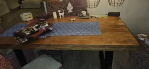Tisch Naturbaumplatte 2.00m x 40cm mit 6 Stühlen ab sofort