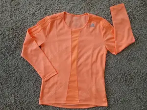 Lauf- und Sportshirt von adidas, climalite, Größe S