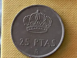Münze Münzen Umlaufmünze Spanien 25 Pesetas 1983