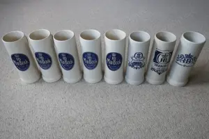 8 Bierkrüge Tonkrüge Brauereikrüge 0,5 l HB Hofbräu München beige blau