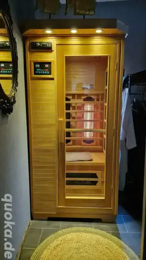 Infrarotsauna mit kliner Stellfläche