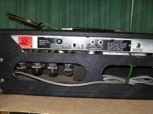 FENDER Bassman 100 Silverface 70s Verstärker mit Box Bild 2