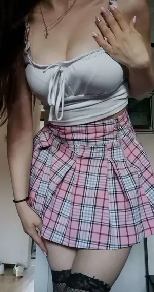 [Chat- Cam- Telefon] Online-Beziehung - Deine Wochenflat NUR für Dich!