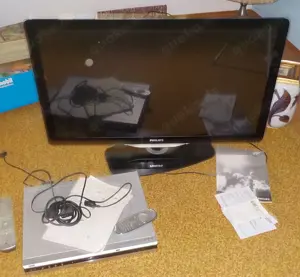 Phillips Fernseher 8000 LED 37" 94 cm mit Receiver