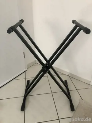 Keyboard Stand ATHLETIC Double-X wenig benutzt