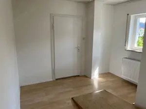 2-Zimmer Einliegerwohnung in Einfamilienhaus Bild 3