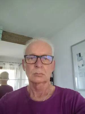 Sklavin für 24-7 Beziehung gesucht 
