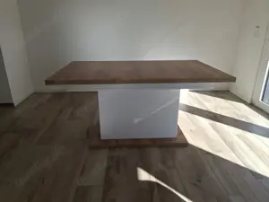 Tisch zu verkaufen