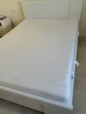 1 Jahres Bett Komfortbett Evelyn 140 x 200 cm mit Lattenrost Alpinweiß