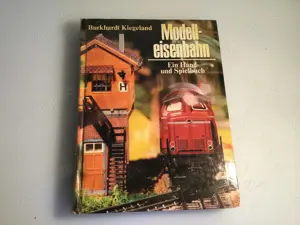 Modelleisenbahn Ein Hand und Spielbuch