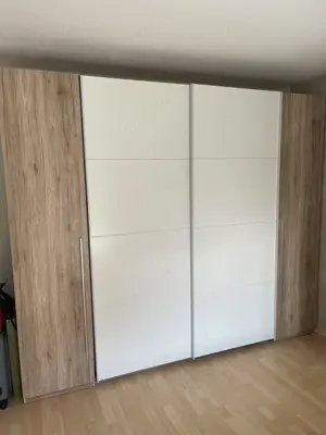 Schlafzimmer Schrank 