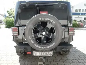 Jeep Wrangler Sahara+v.Extras+AHK+LED+Hard+Softtop,sehr gepflegt Bild 5