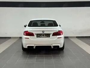 BMW M5 Baureihe M5 Lim. Competition BRD Bild 5