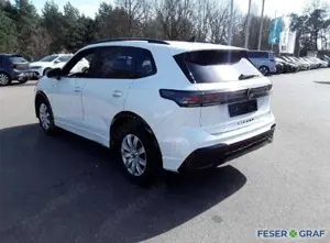 Volkswagen Tiguan 1.5 eTSI DSG R-LINE LED-MATRIX ACC NAVI Bild 2