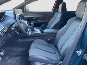 Peugeot 3008 Peugeot 3008 1.2 PureTech 130 Allure Pack Bild 4