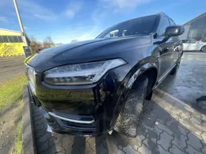 Volvo XC90 D5 AWD-neuer Motor-7 Leder Sitz-2 x 20Zoll-Dachtr