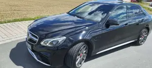 Mercedes-Benz E 63 AMG E 63 AMG S 4Matic AMG Speedshift MCT Bild 2