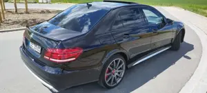 Mercedes-Benz E 63 AMG E 63 AMG S 4Matic AMG Speedshift MCT Bild 4