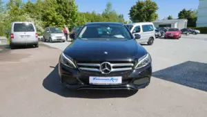 Mercedes-Benz C 180 CGI T-mod/AVANTGARDE/NAVI/LED Bild 4