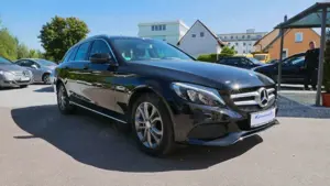 Mercedes-Benz C 180 CGI T-mod/AVANTGARDE/NAVI/LED Bild 2