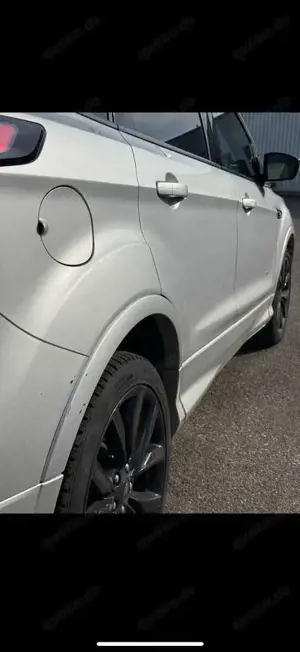 Ford Kuga Kuga 1.5 EcoBoost 4x4 Aut. ST-Line Bild 2