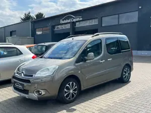 Citroen Berlingo Berlingo Kombi Selection/Klima/SHZ/PDC/EU5/AHK