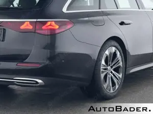 Mercedes-Benz E 200 E 200 T AVANTGARDE Advanced DISTR PSD 19" KeylGO Bild 4