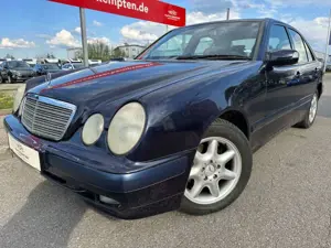 Mercedes-Benz E 200 KOMPRESSOR CLASSIC Klima TÜV Neu
