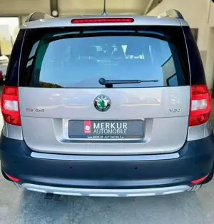 Skoda Yeti 2.0 TDI DSG Eleg. Plus Edition 4x4+Navi+AHK Bild 5