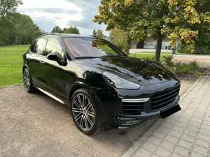 Porsche Cayenne Cayenne Turbo S  PANO ST.HZ TV AHK  SPORT CHRONO
