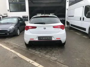 Alfa Romeo Giulietta Veloce Bild 5