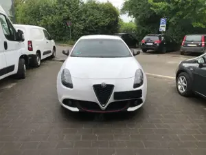 Alfa Romeo Giulietta Veloce Bild 2